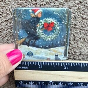 Handmade Christmas Witch Flying Broomstick Wreath Magnet Vintage Snow Scene 2.25